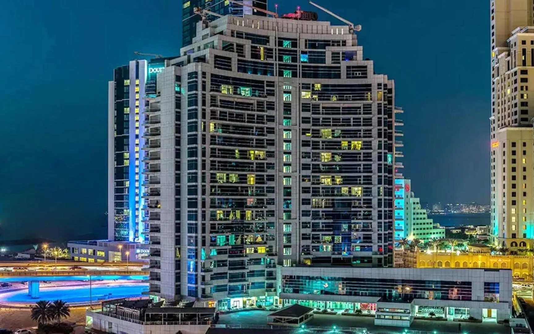 Livbnb - Captivating 1B W Partial Sea View, Marina Dubai 0*,  United Arab Emirates